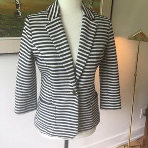🦋CLEAR OUT🦋 Navy striped blazer